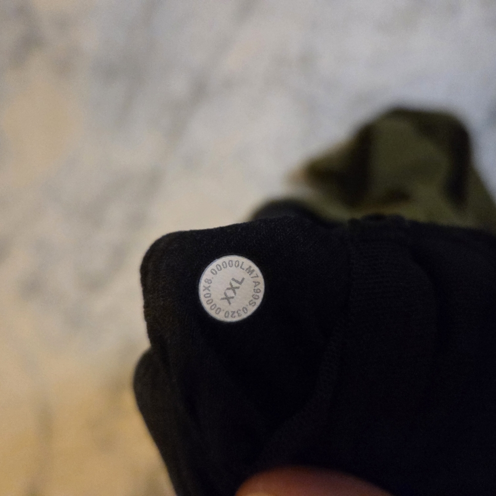 Lululemon Mens Surge Short in Army Green - Size XXL - Picture 10 of 11
